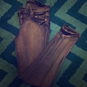 Women’s skinny jeans